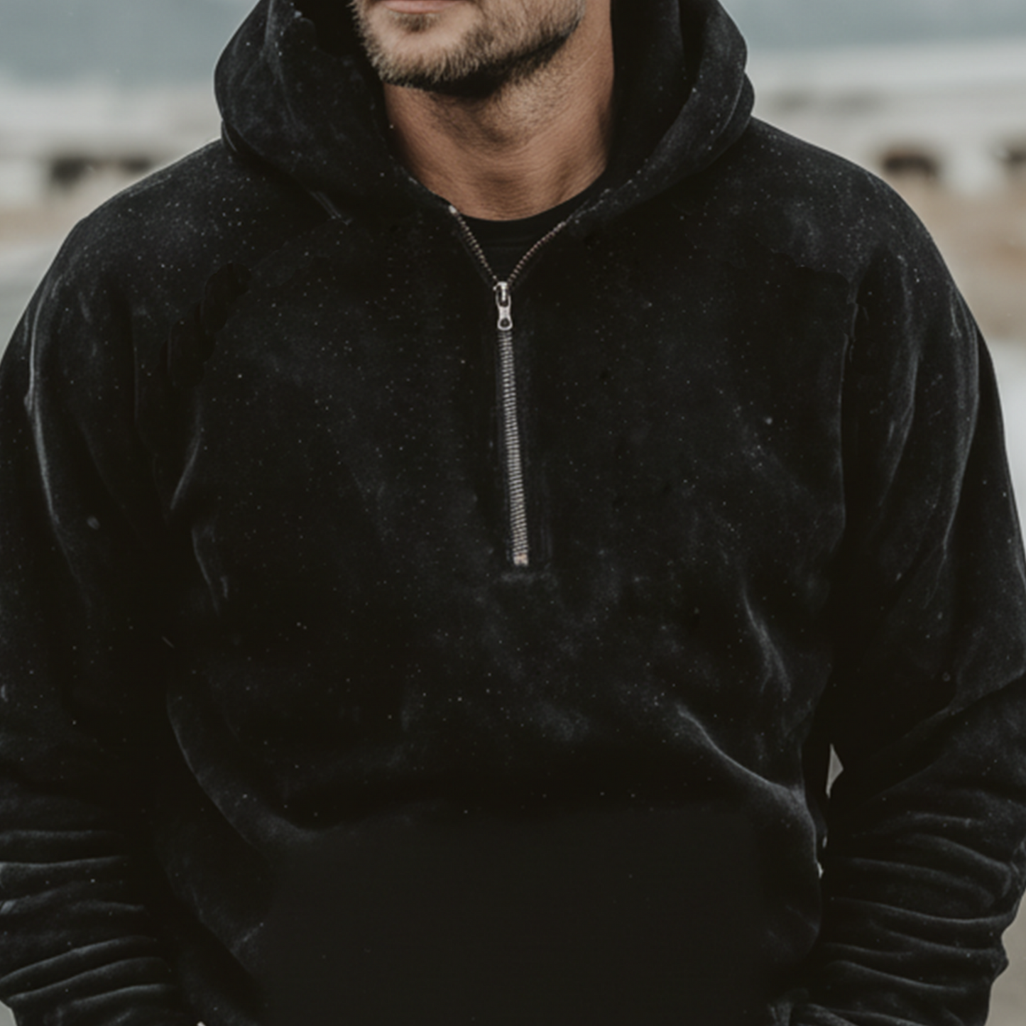 Herren Velvet Hoodie mit Halbreißverschluss – Warm & Modern