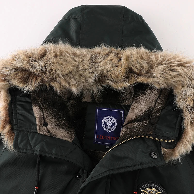 Herren Winter Steppjacke – Warm, Winddicht & Abnehmbare Kapuze